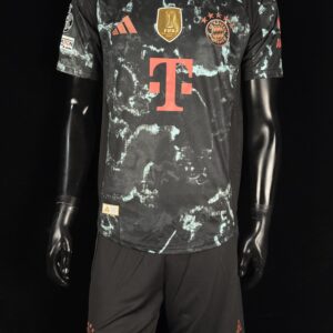 BAYER MÚNICH VISITA 24/25